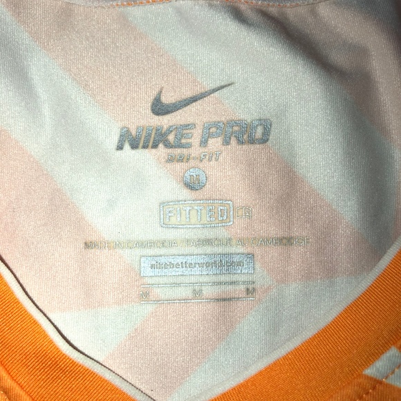 Nike Pro Geometric Stripe Tank Top - Picture 4 of 6